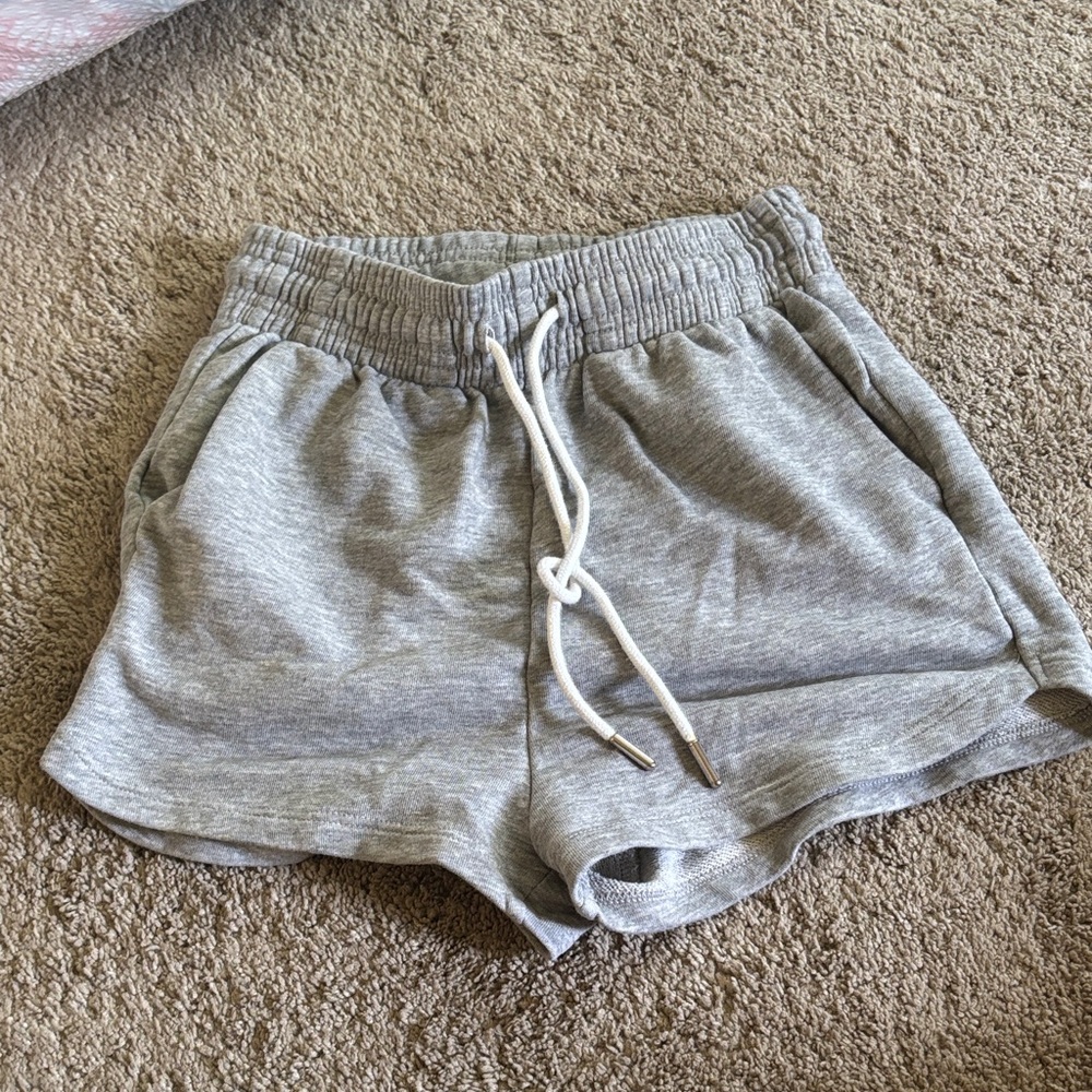 Gray H&M women’s  Casual Shorts